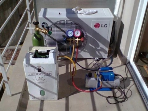 Reparación y carga de gas